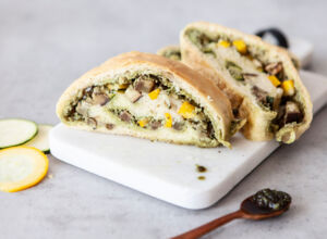 Gefülltes Brot mit Aubergine und Zucchini