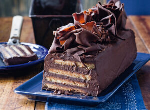 Kalter Hund mit Schokoladenverzierung