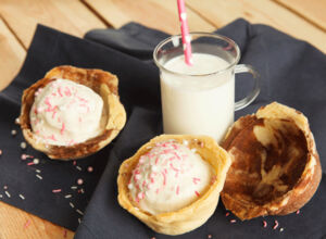 Cookie-Cups für Eis Eisbecher aus Keksteig