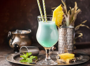 swimming pool cocktail