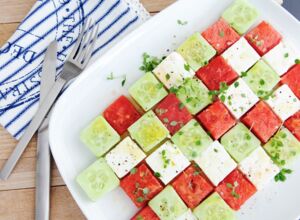Wassermelonen-Feta-Salat zum Grillen Grillbeilagen