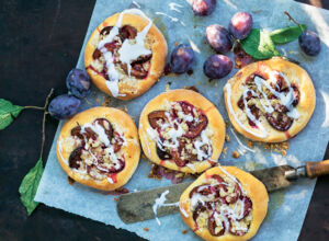 pflaumentaler-haselnussstreusel