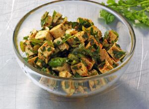 Tofuwürfel in orientalischer Marinade orientalische Tofu-Marinade