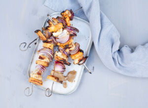 Süßkartoffel-Halloumi-Spieße