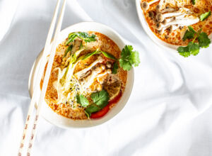 Thailändische Hühnersuppe Tom Kha Gai Tom Kha Gai