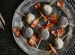 Brot-Pops mit Bacon und Mohn herzhafte-brot-pops