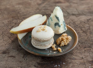 Rezept für pikante Macarons mit Birne-Käse-Füllung  Rezept für pikante Macarons mit Birne-Käse-Füllung