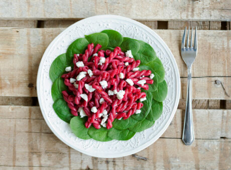 Nudeln mit Spinat und Feta