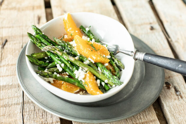 Spargelsalat mit Orangen und Feta_LR_v1-2