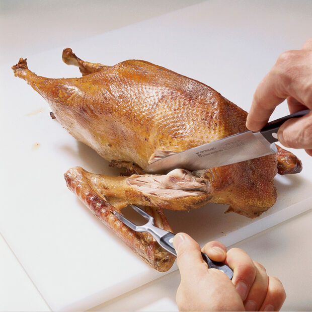 Gans tranchieren Step 1