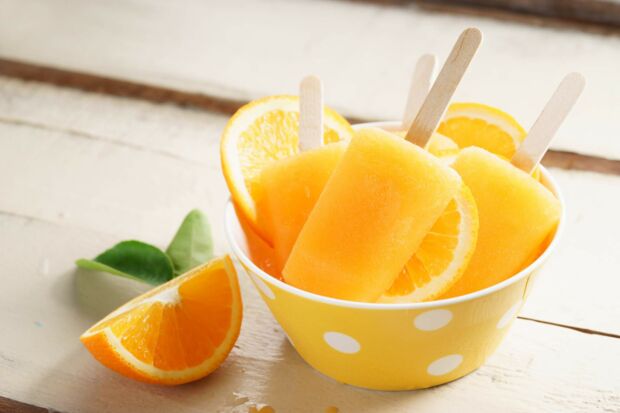 Orangen-Eis am Stiel capri-eis