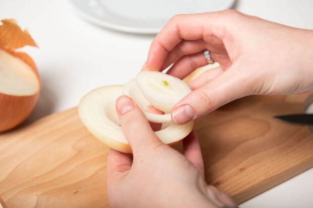 step2-mozzarella-onion-rings