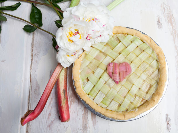 Rhabarber-Tarte-Rezept mit Herz