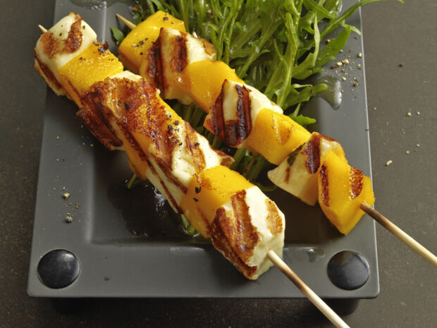 Mango Halloumi Spieße vom Grill mango-halloumi-spiesse