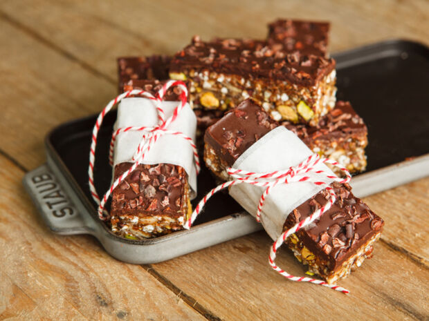 Superfood-Riegel Superfood-Riegel mit Schokolade