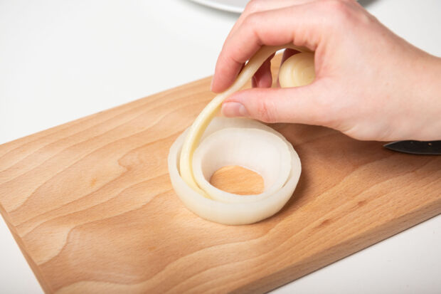 step3-mozzarella-onion-rings