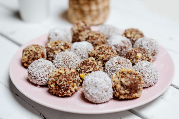 Rumkugeln aus Kuchenresten Rumkugeln