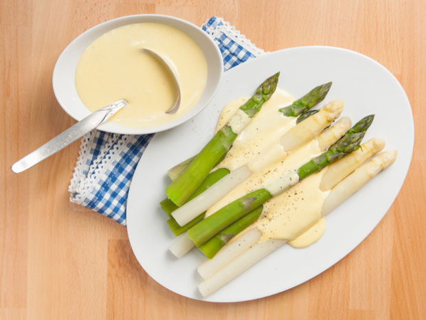 Spargel mit schneller Hollandaise Sauce Hollandaise mit Spargel