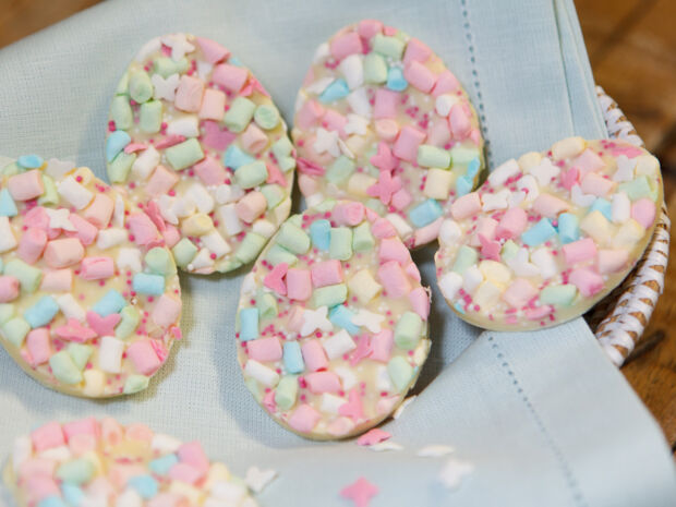Marshmallow Eggs