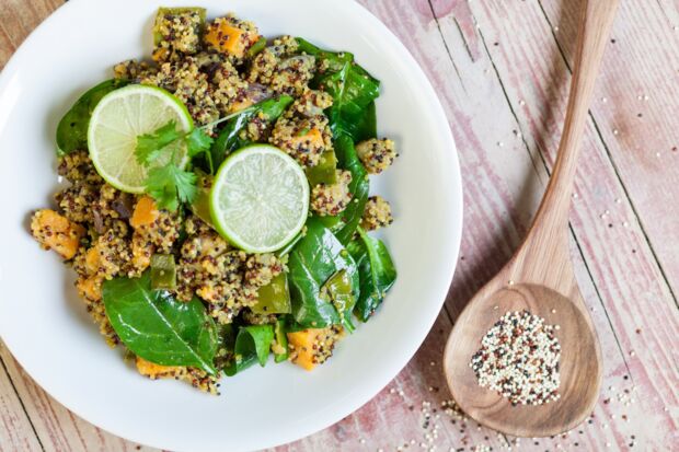 Rezept für One Pot Quinoa Quinoa mit Süßkartoffel, Spinat und Aubergine