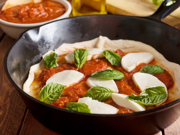 Rezept für Pfannenpizza Rezept für Pfannenpizza