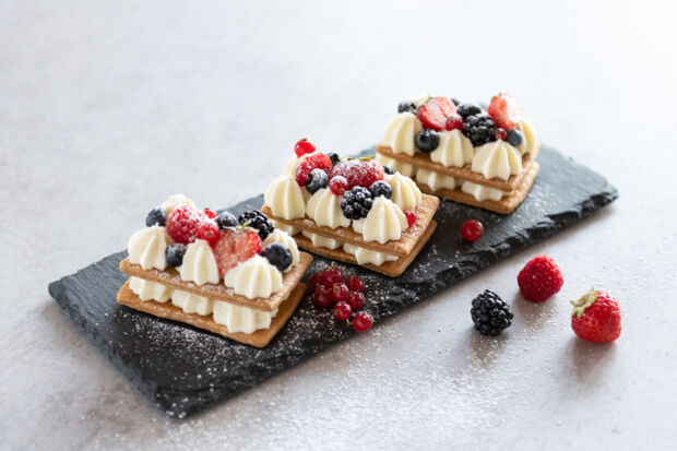 Mille-feuille mit Beeren mille-feuille