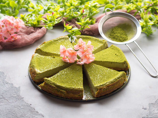 Matcha-Cheesecake mit Limette Matcha-Cheesecake