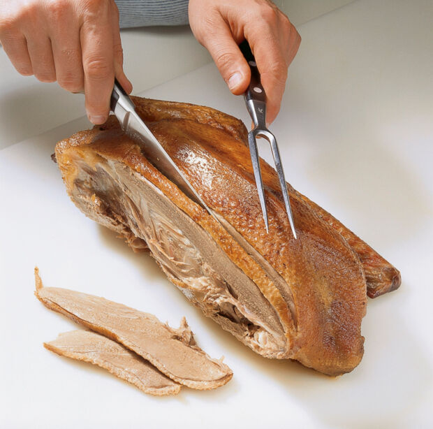 Gans tranchieren Step 3