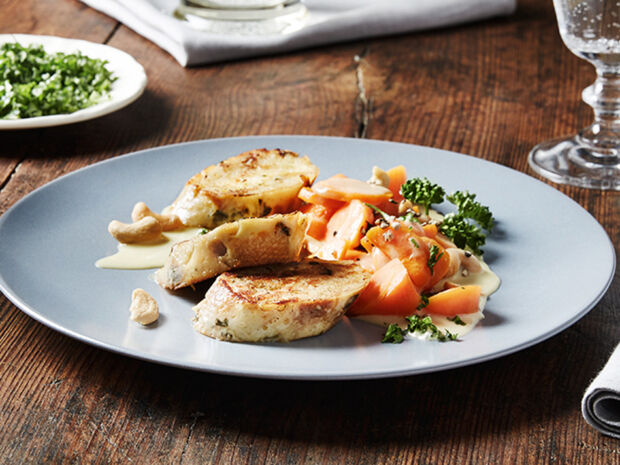 Bergkäseknödel mit Beilage