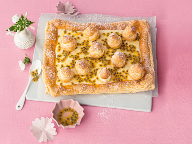 Windbeutel Tarte mit weißer Schokocreme