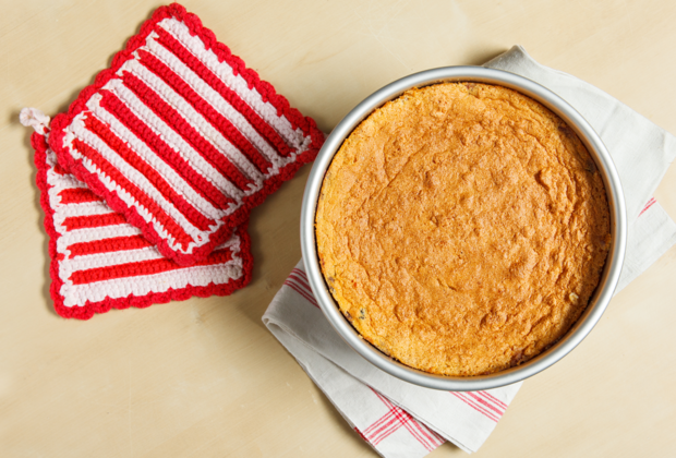 Kuchen aus dem Ofen nehmen Magic Cake Schritt 8