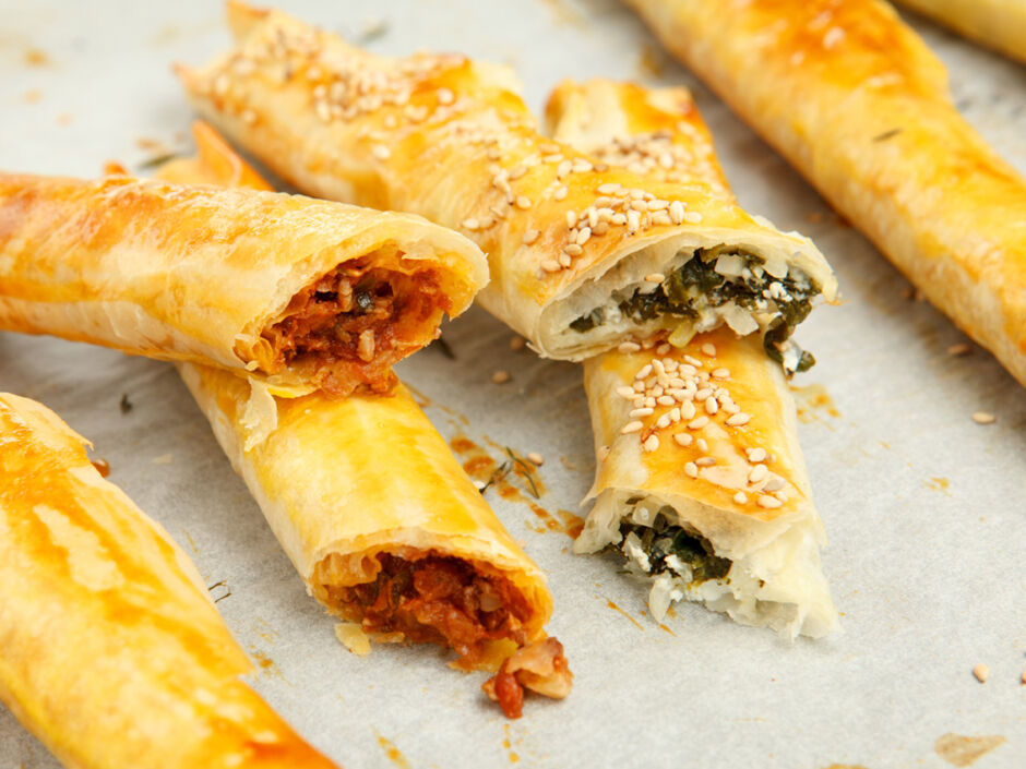 Börek mit Spinat- und Tomatenfüllung
