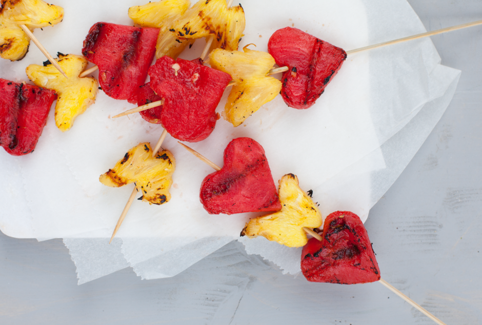 Melonen-Ananas-Spieße | Kitchengirls Melonen-Ananas-Spieße | Kitchengirls