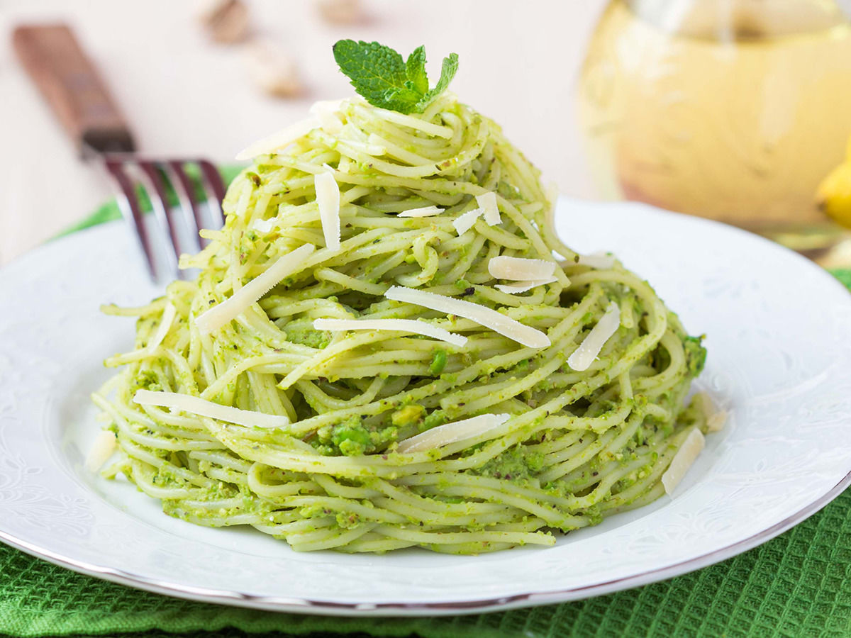 Avocado Carbonara | Kitchengirls