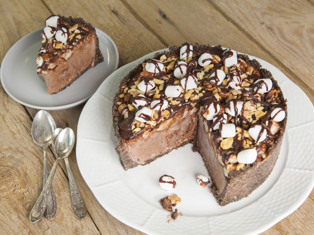 13+ eistorte rezept mit biskuitboden 13+ eistorte rezept mit biskuitboden